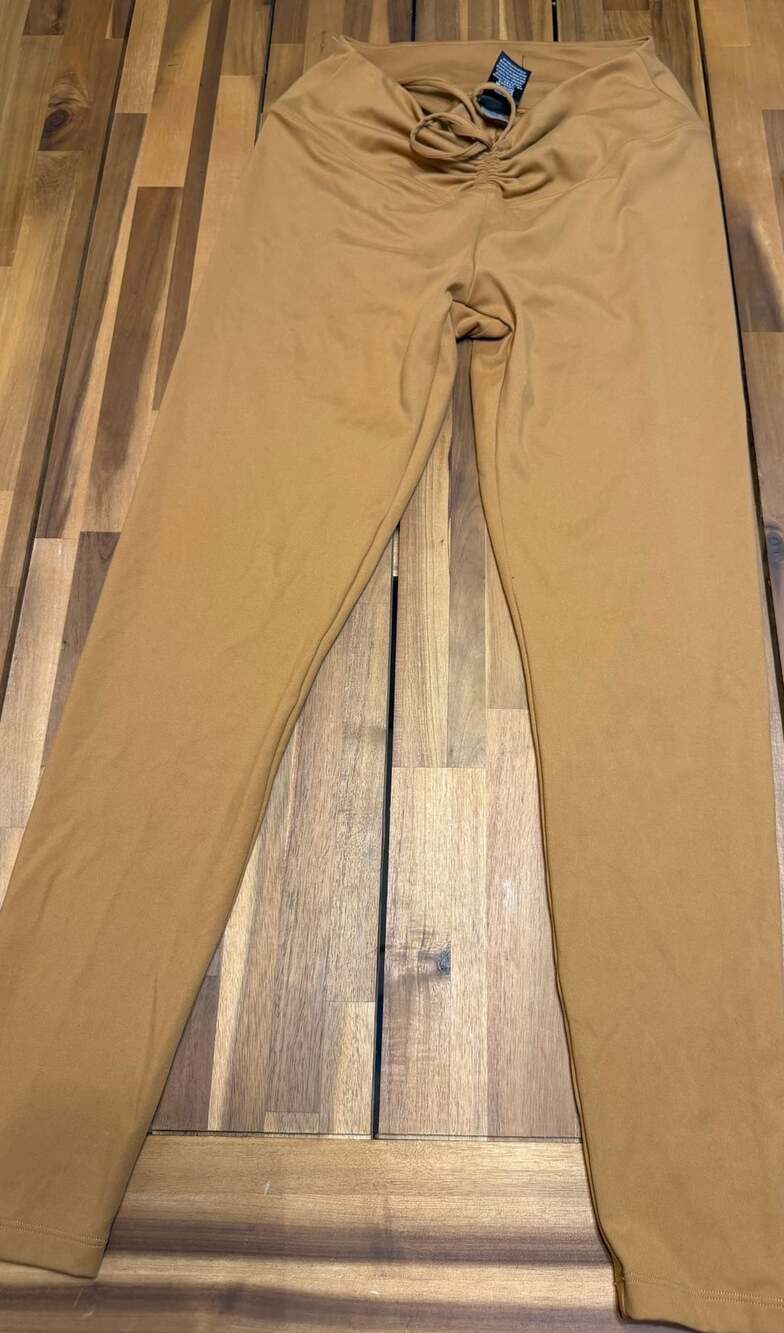Pink Active Leggings Size L Tan Ruching